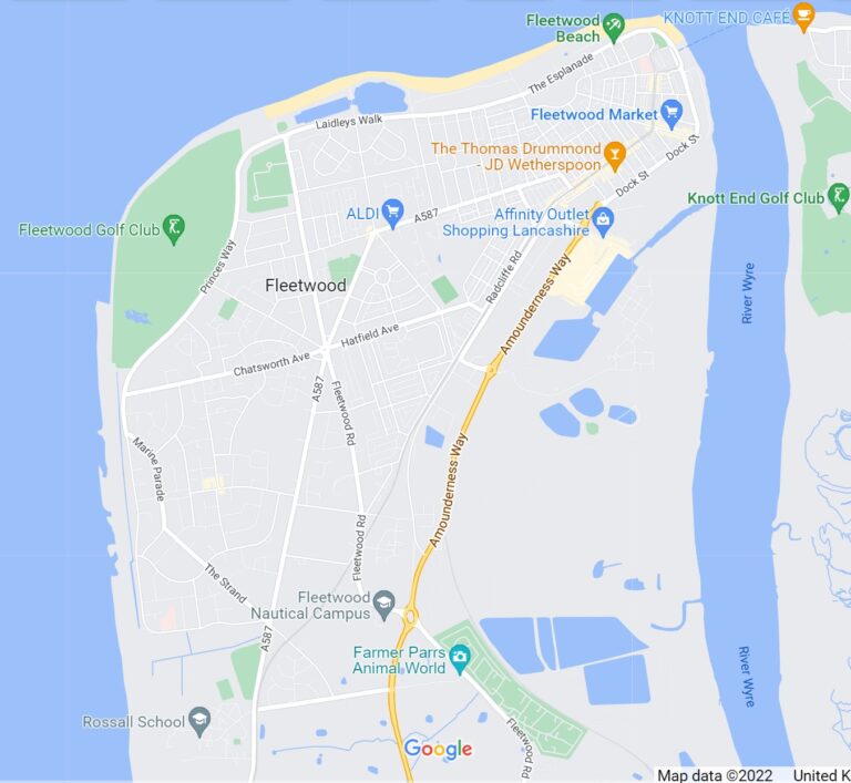 Google map of Fleetwood. The pale grey line is the tramway